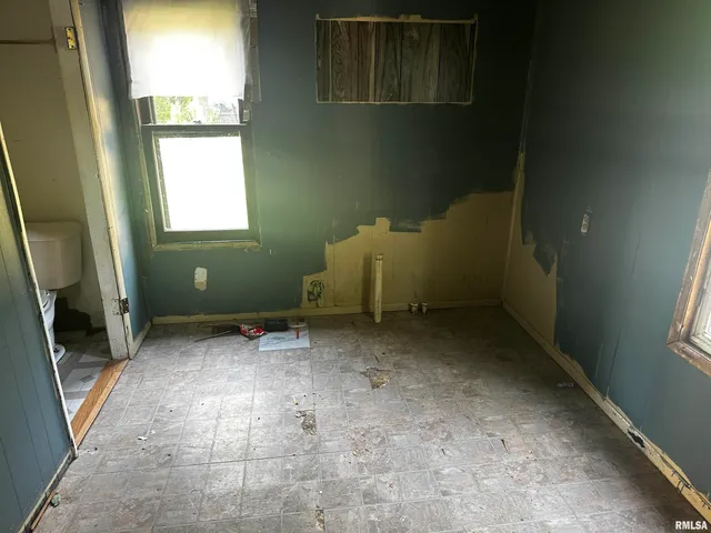 $15,500 | 337 Hipple Court, Canton, IL 61520