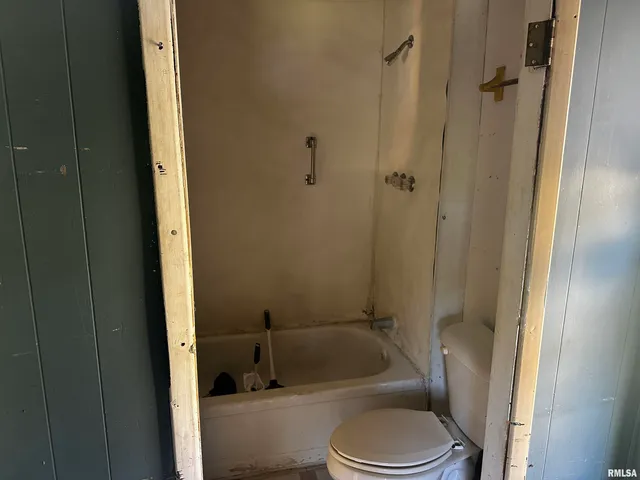 $15,500 | 337 Hipple Court, Canton, IL 61520