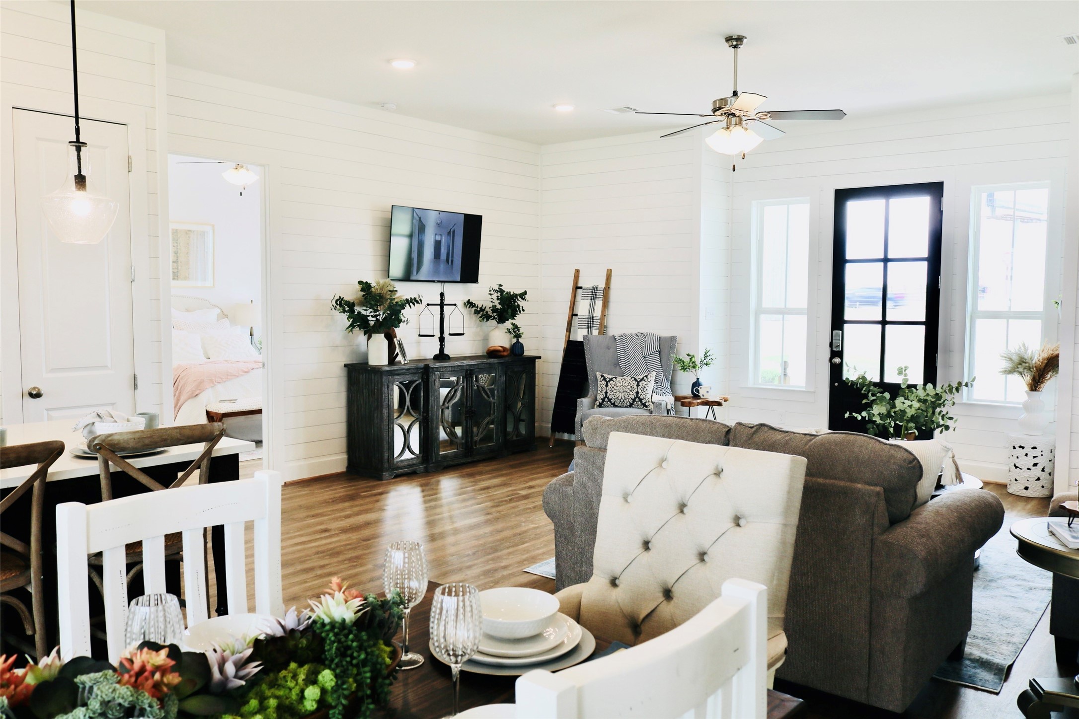 6507 Highway 290 East Brenham, TX 77833 - Photo 3 of 16 a living room with furniture and wooden floor
