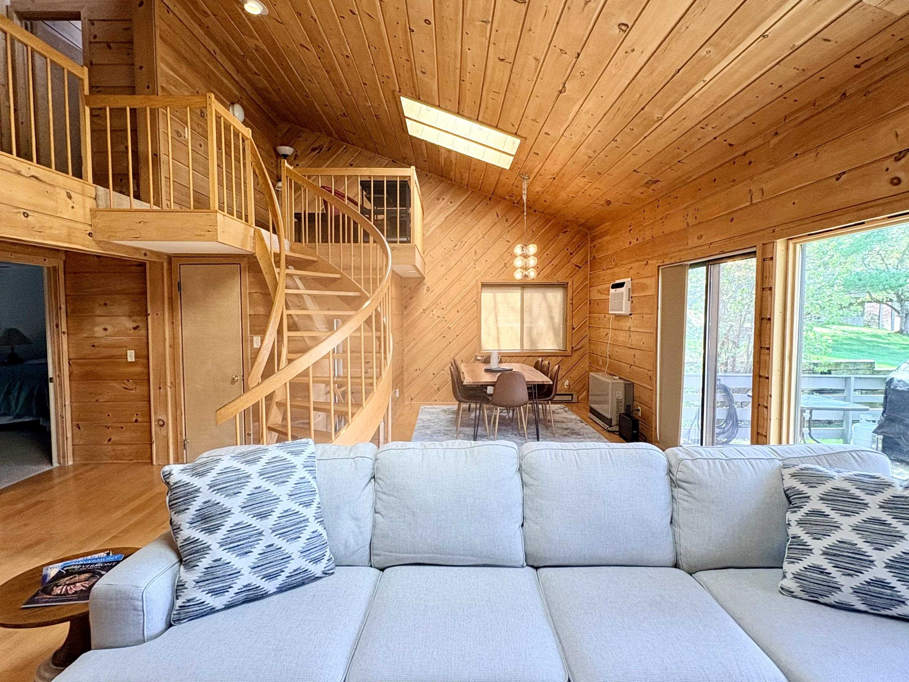 39 Sage Hill Road, Unit 25 Manchester, VT 05255 - Photo 1 of 26