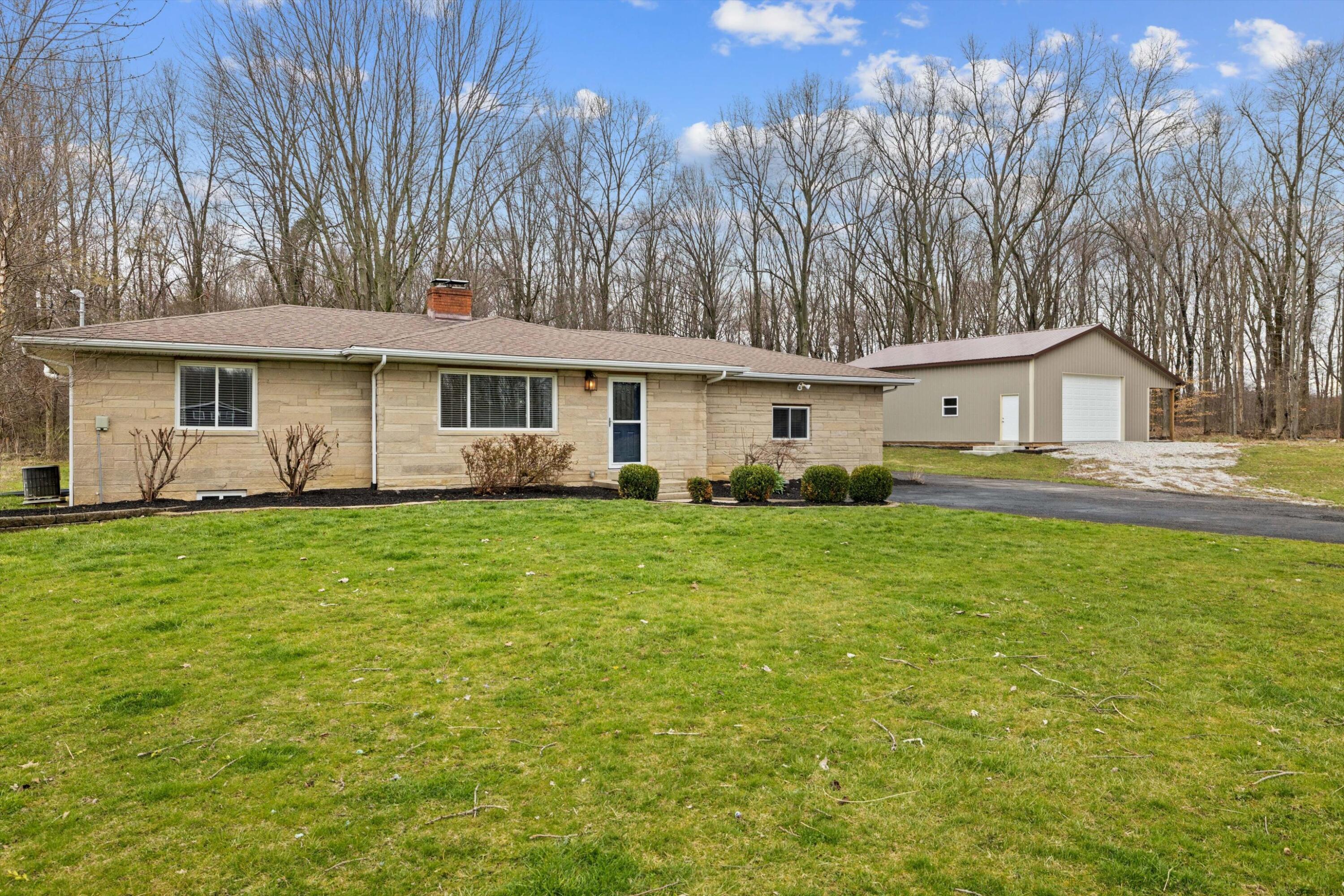 239 Sims Road Southwest Pataskala, OH 43062 - Photo 1 of 41 Front of Home