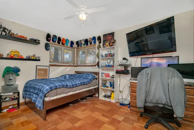 $227,667 | 1922 Cowing Lane, Crest Hill, IL 60403