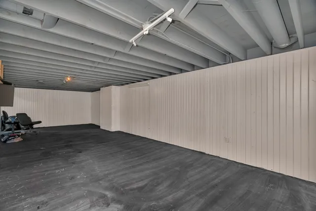 $227,667 | 1922 Cowing Lane, Crest Hill, IL 60403