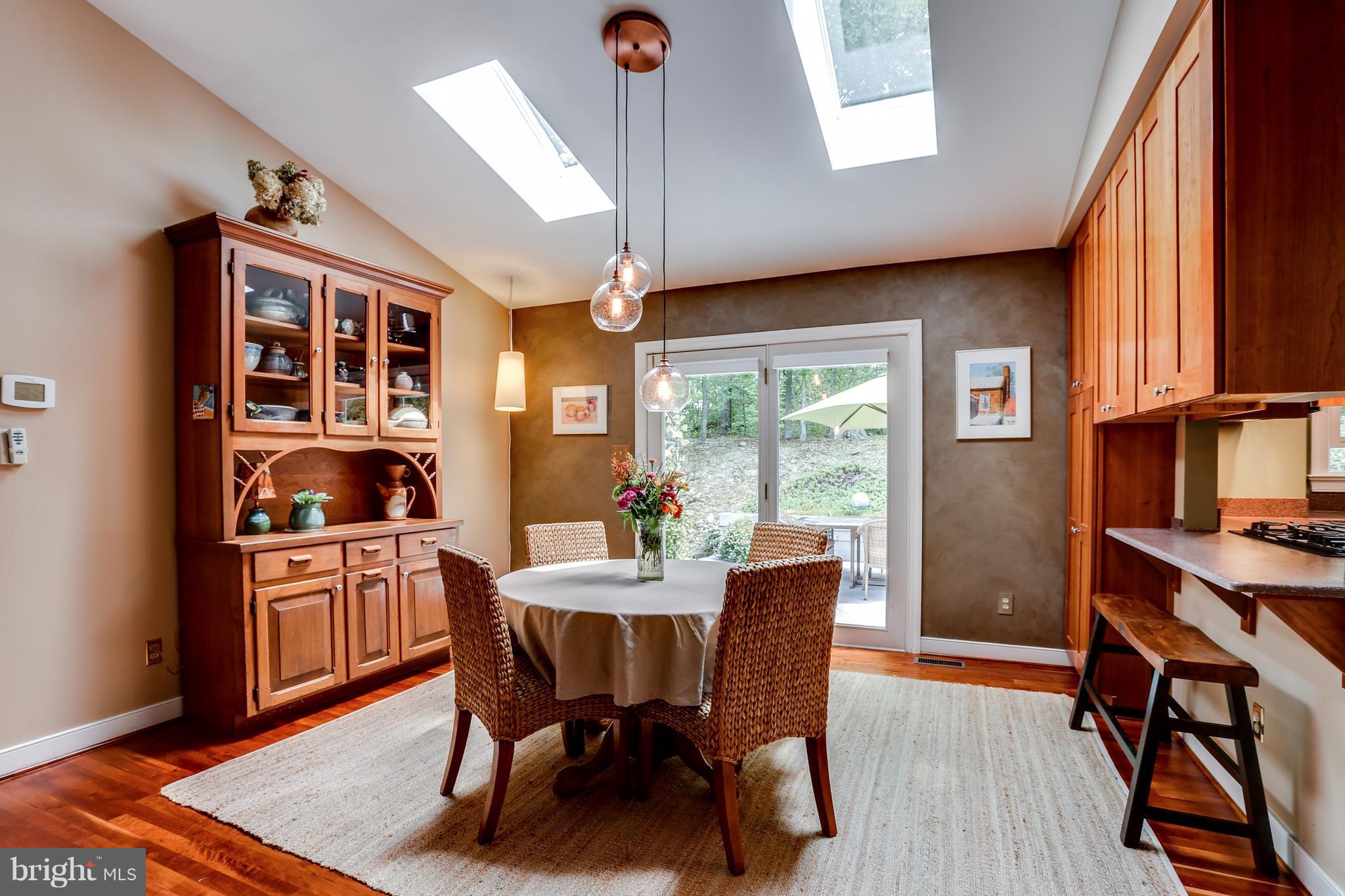 6709 Cabin Branch Road Marshall, VA 20115 - Photo 8 of 26 Dining Room with large sliding glass doors