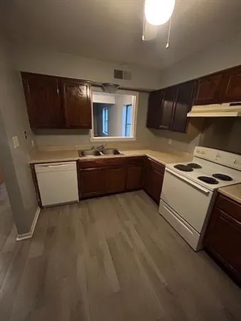 $1,200 | 5636 Tullis Drive, New Orleans, LA 70131