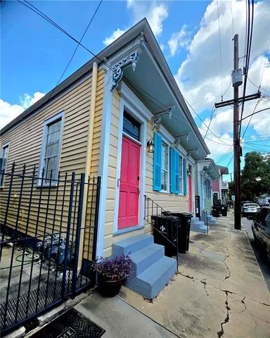 $1,650 | 2525 Laurel Street, New Orleans, LA 70130