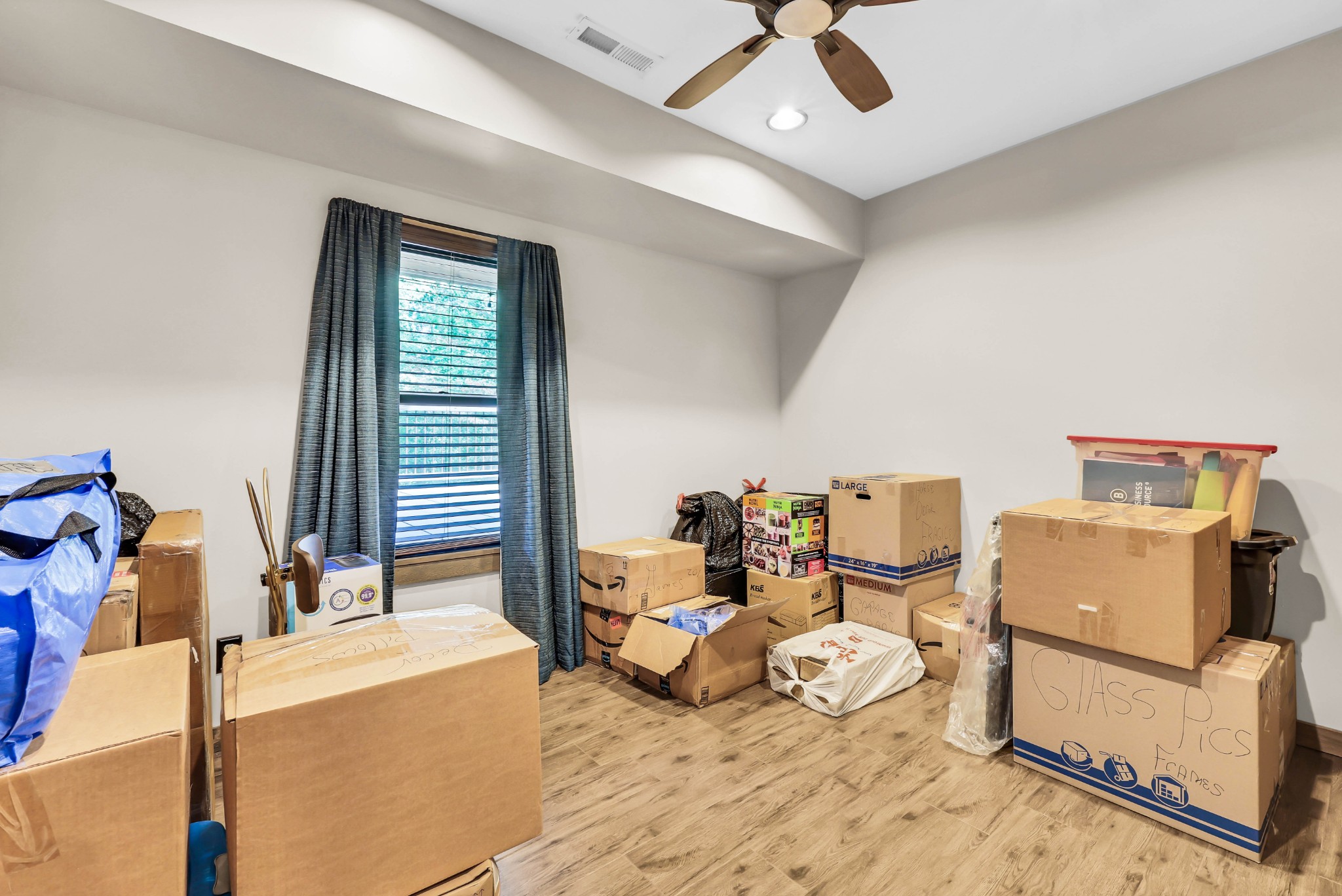102 Highwater Road Waverly, TN 37185 - Photo 33 of 51 a bedroom with furniture and a window