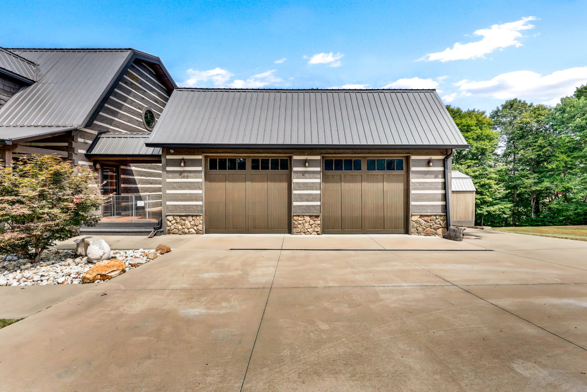 102 Highwater Road Waverly, TN 37185 - Photo 42 of 51 a front view of a house
