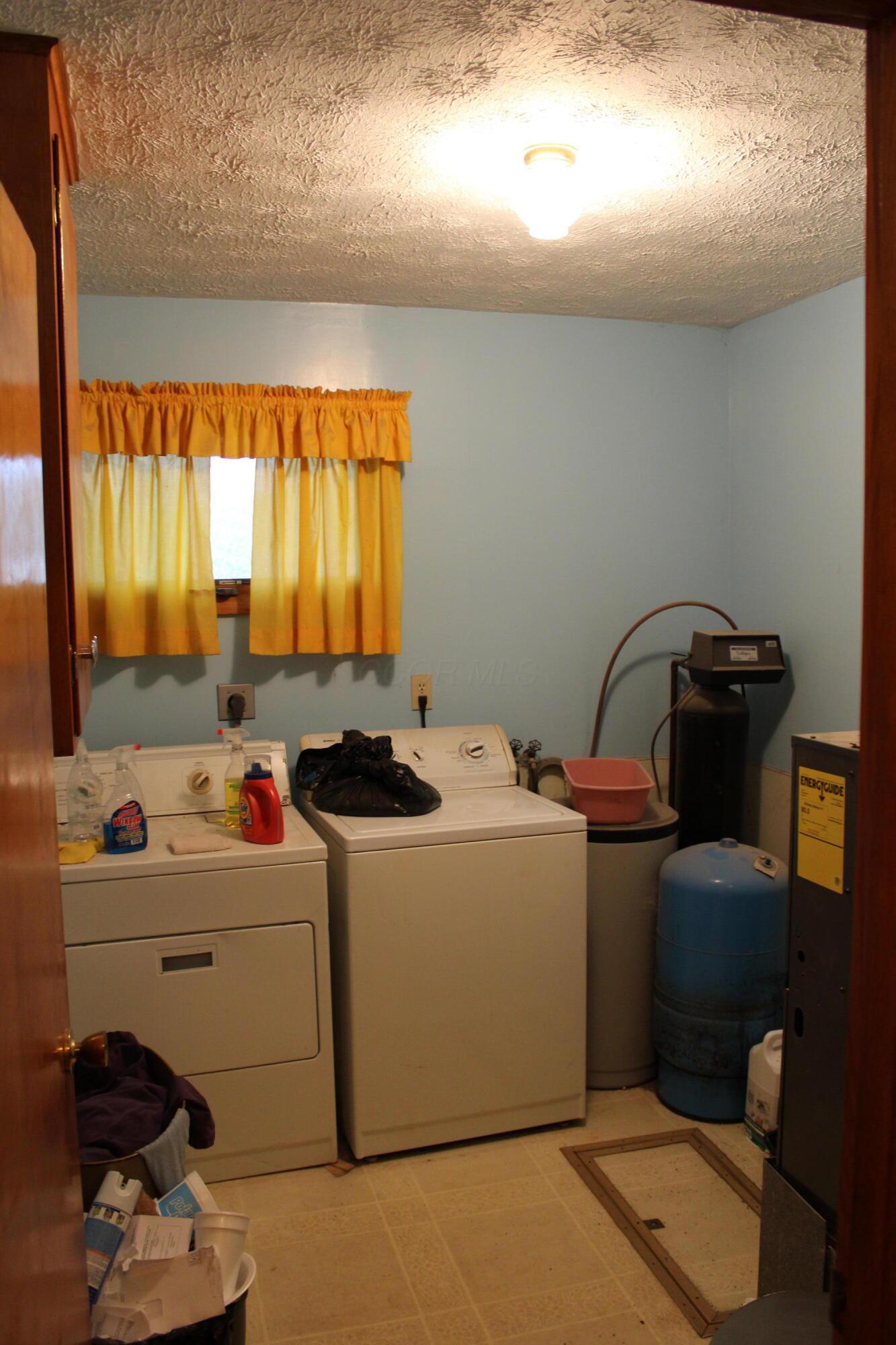 3270 Riverside Airport Road Zanesville, OH 43701 - Photo 14 of 24 Utility Room