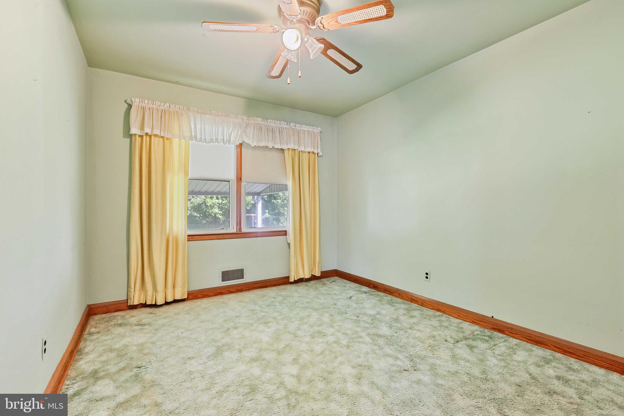 8500 Coco Road Rosedale, MD 21237 - Photo 10 of 33