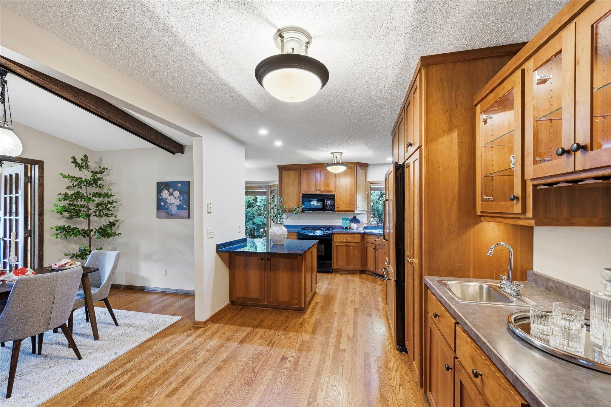 2516 Ridge Lane Mounds View, MN 55112 - Photo 23 of 73