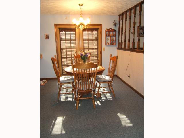 4565 Lawrence Road Northwest Baltimore, OH 43105 - Photo 4 of 11