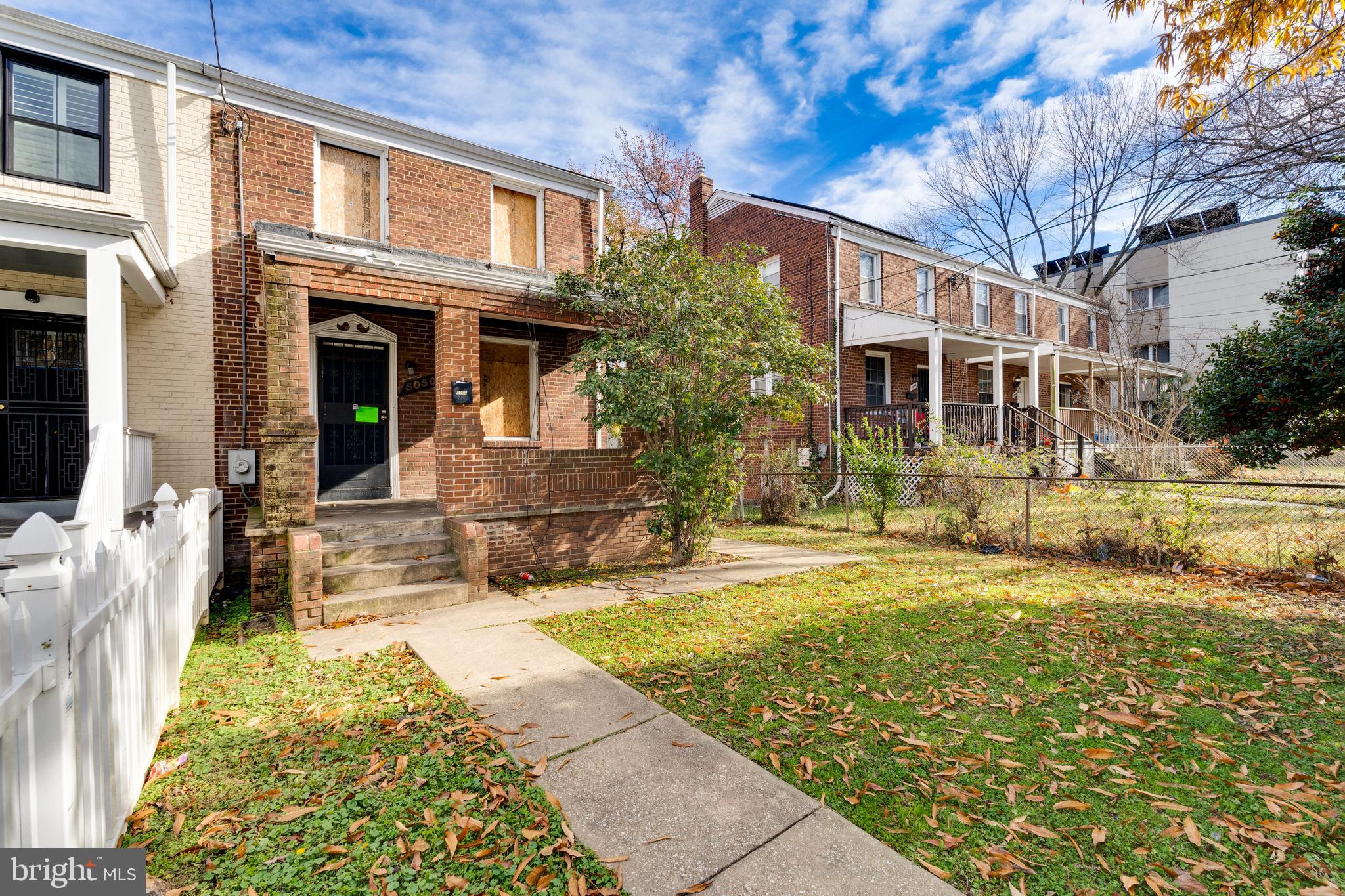 5050 Benning Road Southeast Washington, DC 20019 - Photo 3 of 42