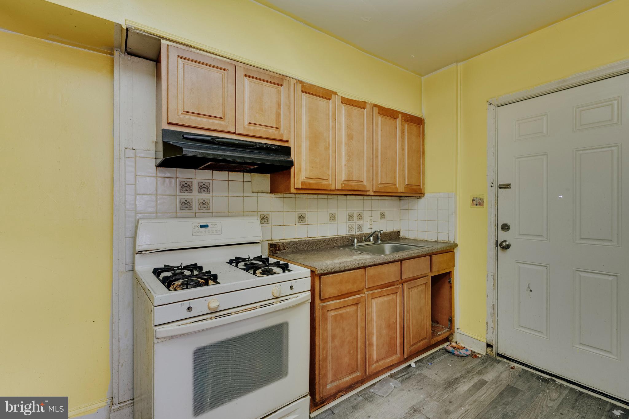 5050 Benning Road Southeast Washington, DC 20019 - Photo 9 of 42