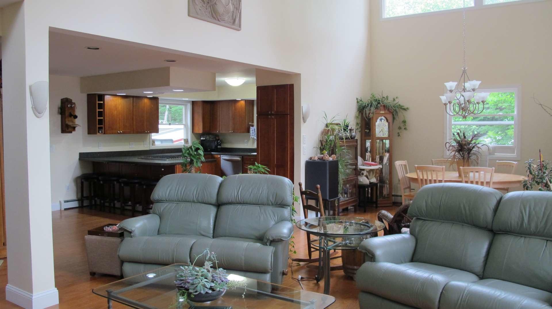 49 Arundel Road Raymond, ME 04071 - Photo 4 of 20 49_arundel_4