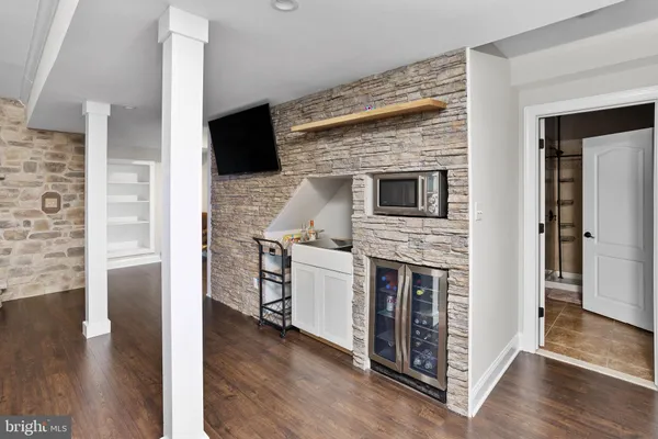 $1,199,000 | 6145 Holly Court, Coopersburg, PA 18036