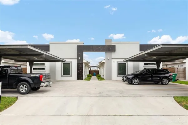 $579,000 | 907 West Carmel Avenue, Pharr, TX 78577