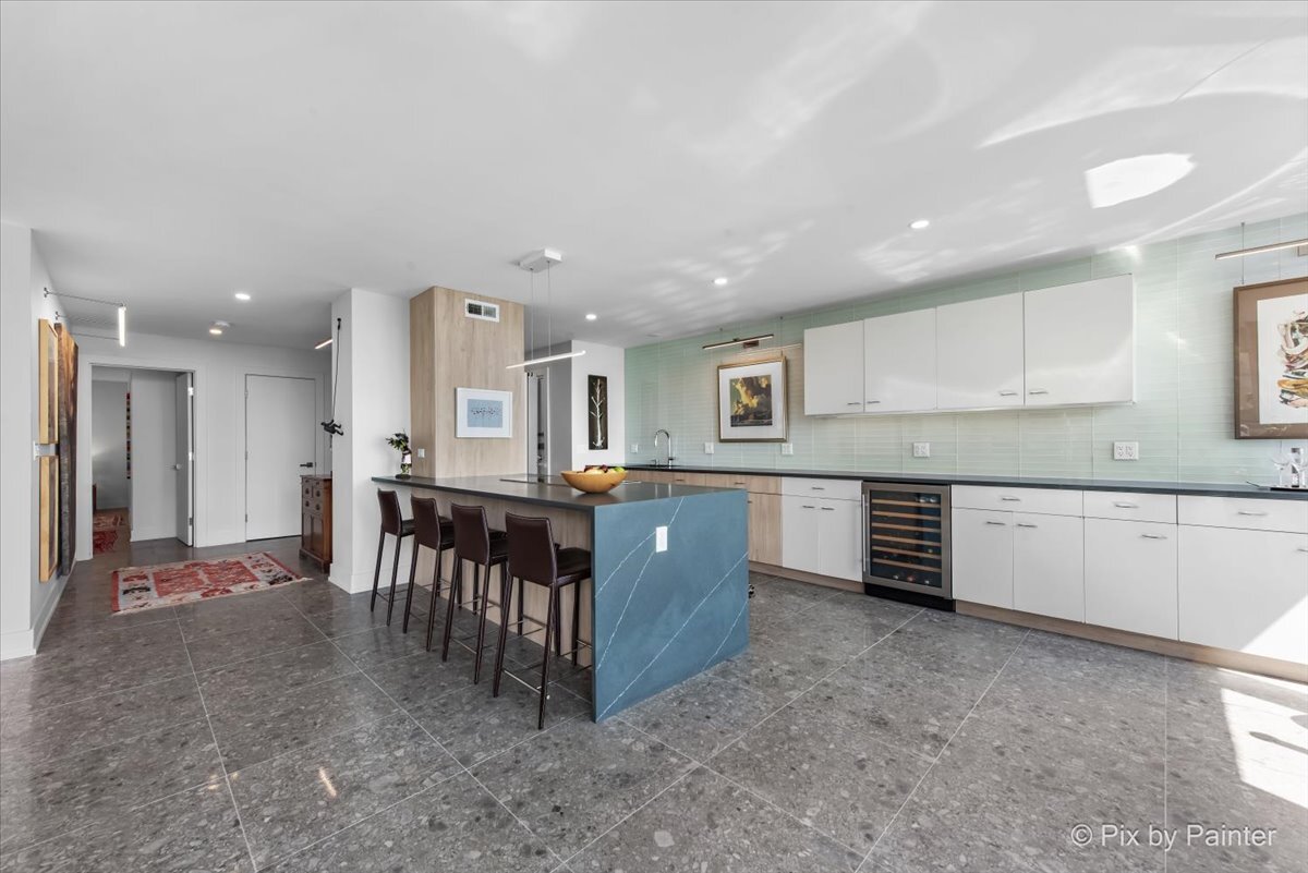 860 North Lake Shore Drive, Unit 4M Chicago, IL 60611 - Photo 14 of 37