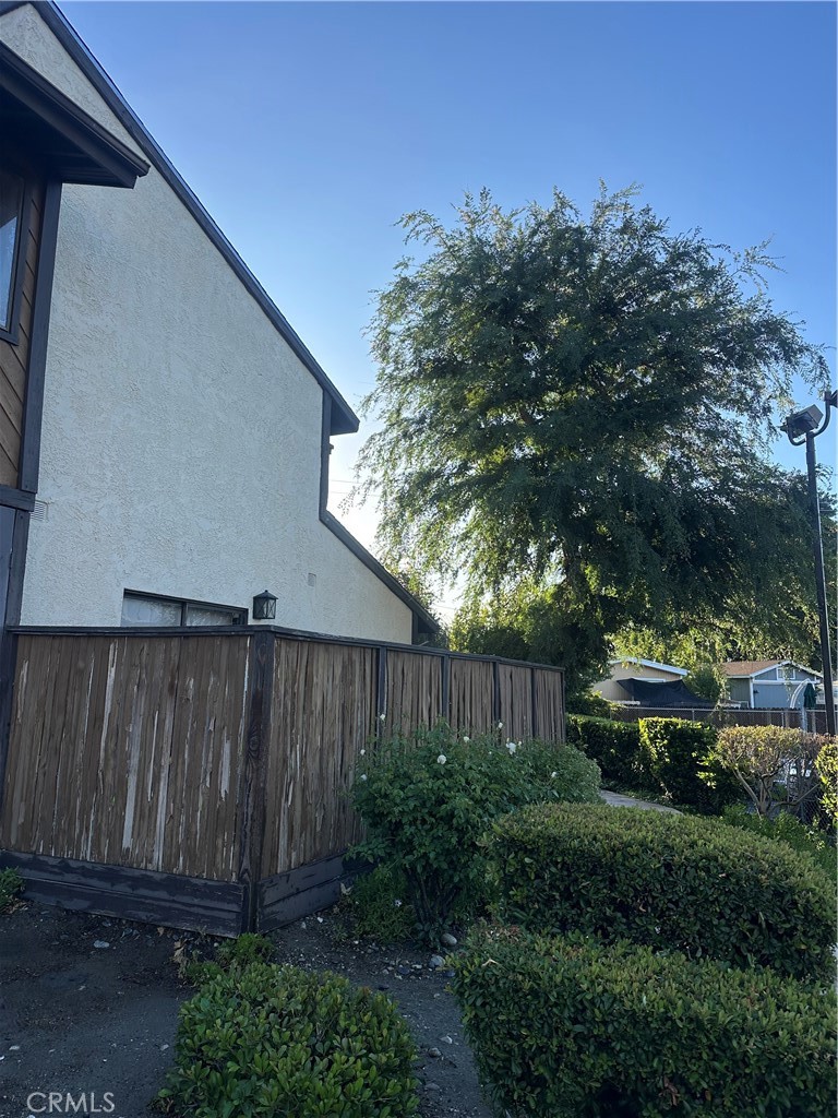 18223 Soledad Canyon Road, Unit 45 Canyon Country, CA 91387 - Photo 13 of 24 a view of outdoor space and yard