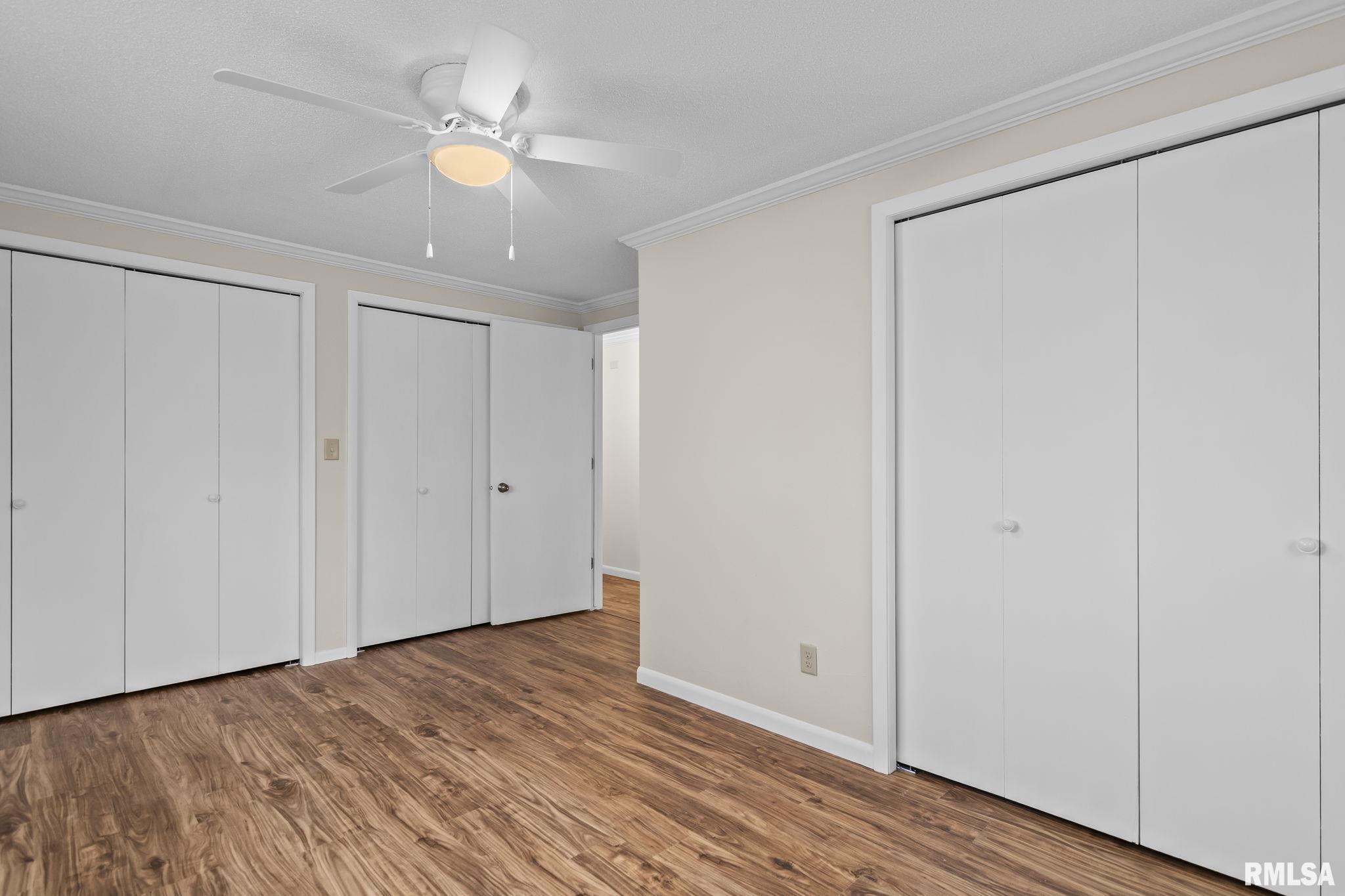 636 Linden Point Petersburg, IL 62675 - Photo 26 of 41