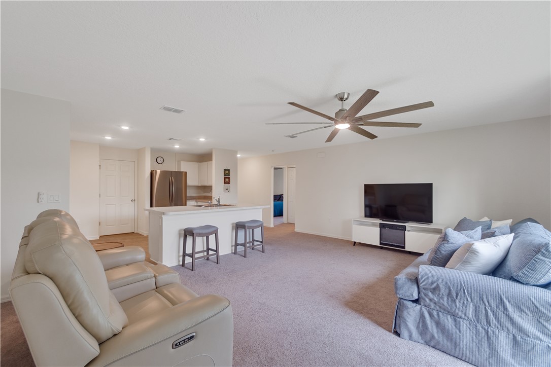 450 Kendall Avenue Sebastian, FL 32958 - Photo 12 of 33