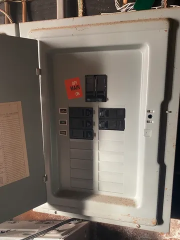 a view of a entryway door of the house