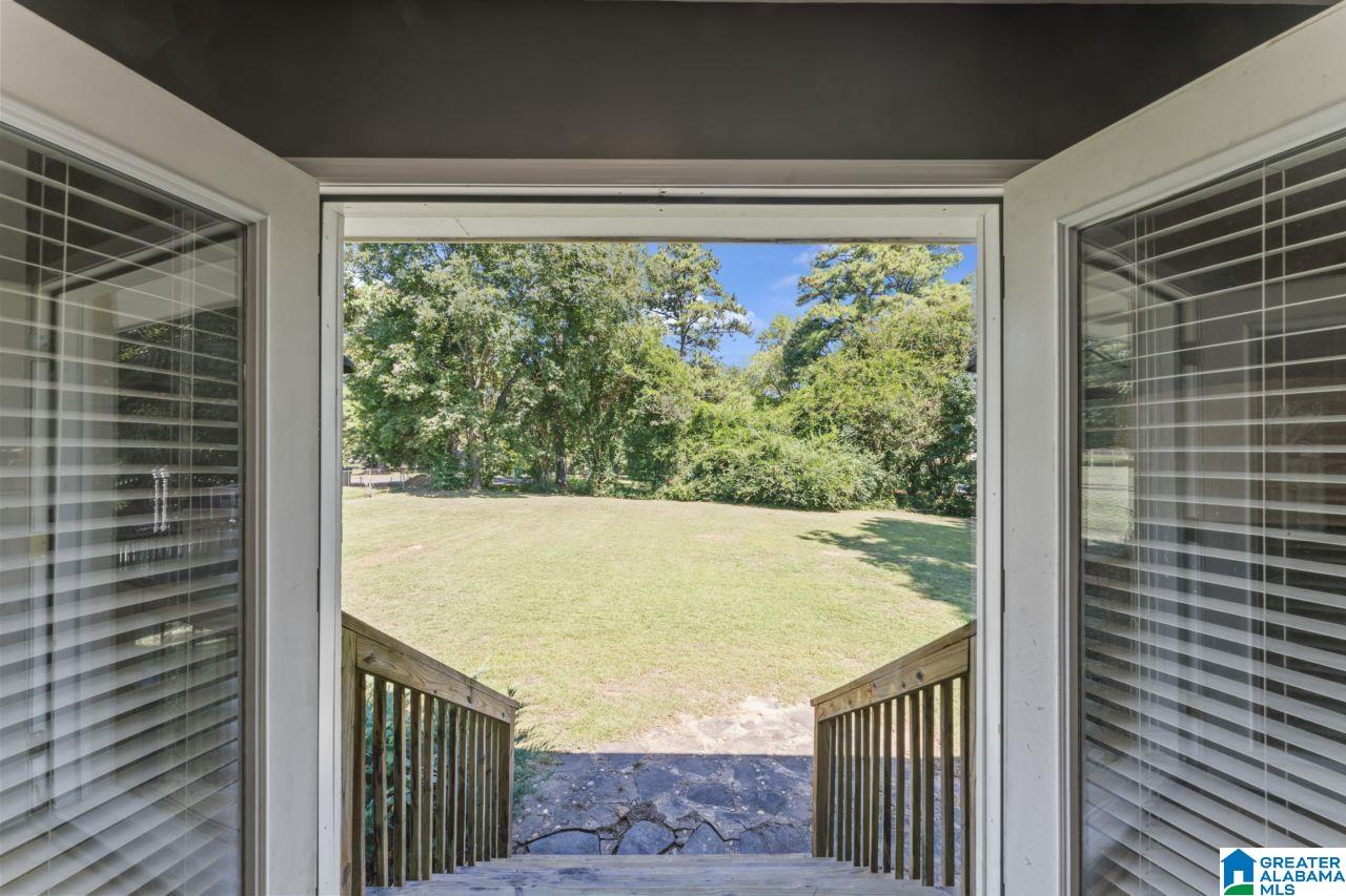 812 9th Way Pleasant Grove, AL 35127 - Photo 36 of 43