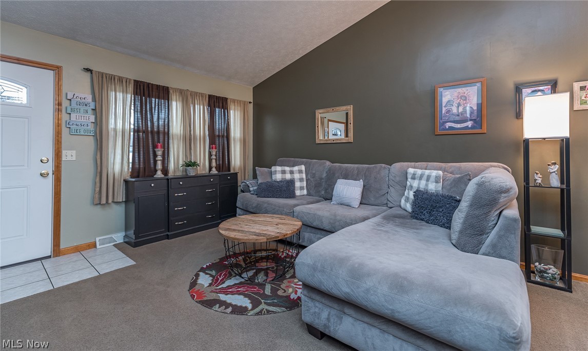 4347 Knickerbocker Road Sheffield Lake, OH 44054 - Photo 5 of 24 Gallery Image 5