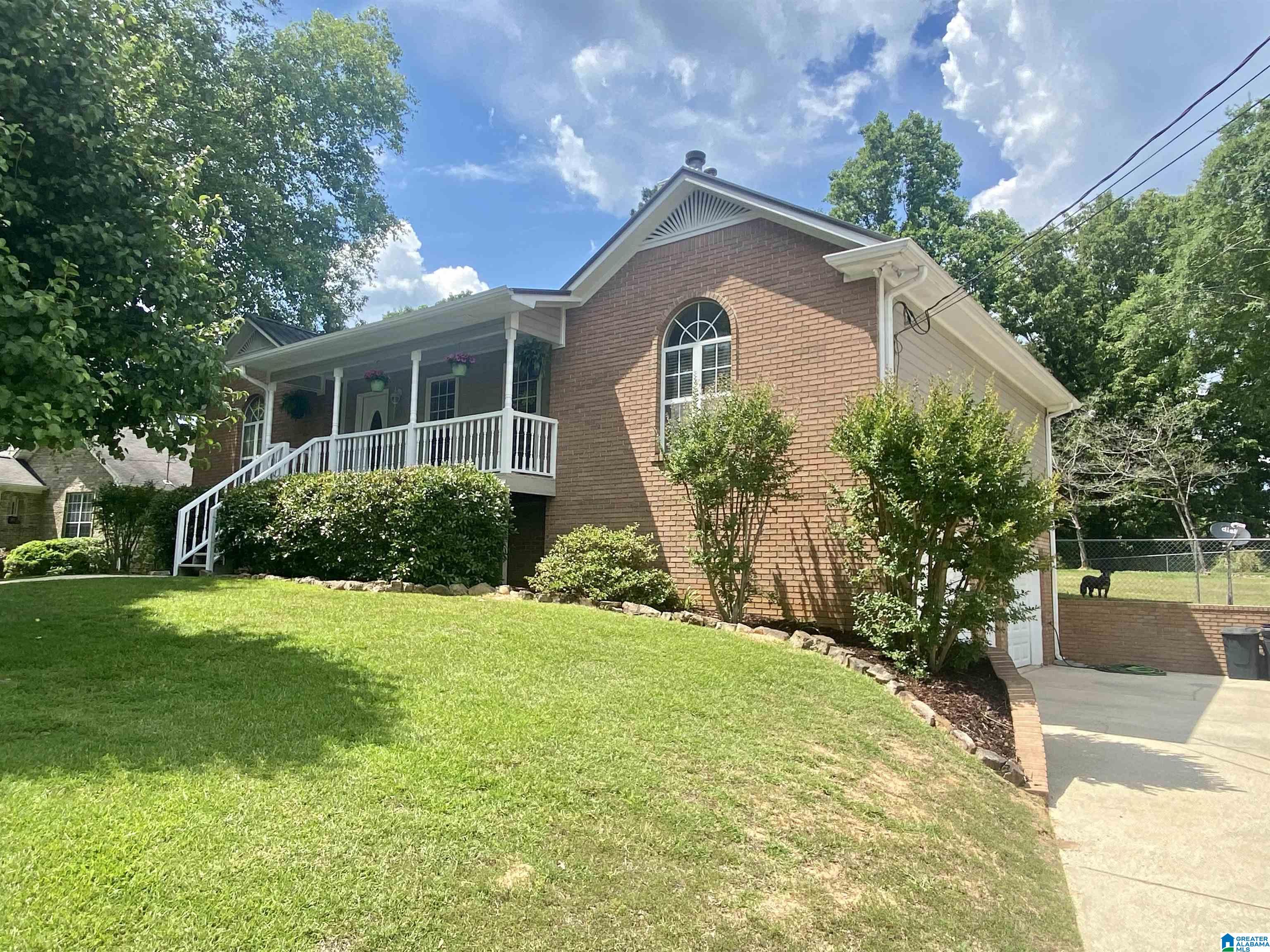 409 Wakefield Lane Mulga, AL 35118 - Photo 3 of 47
