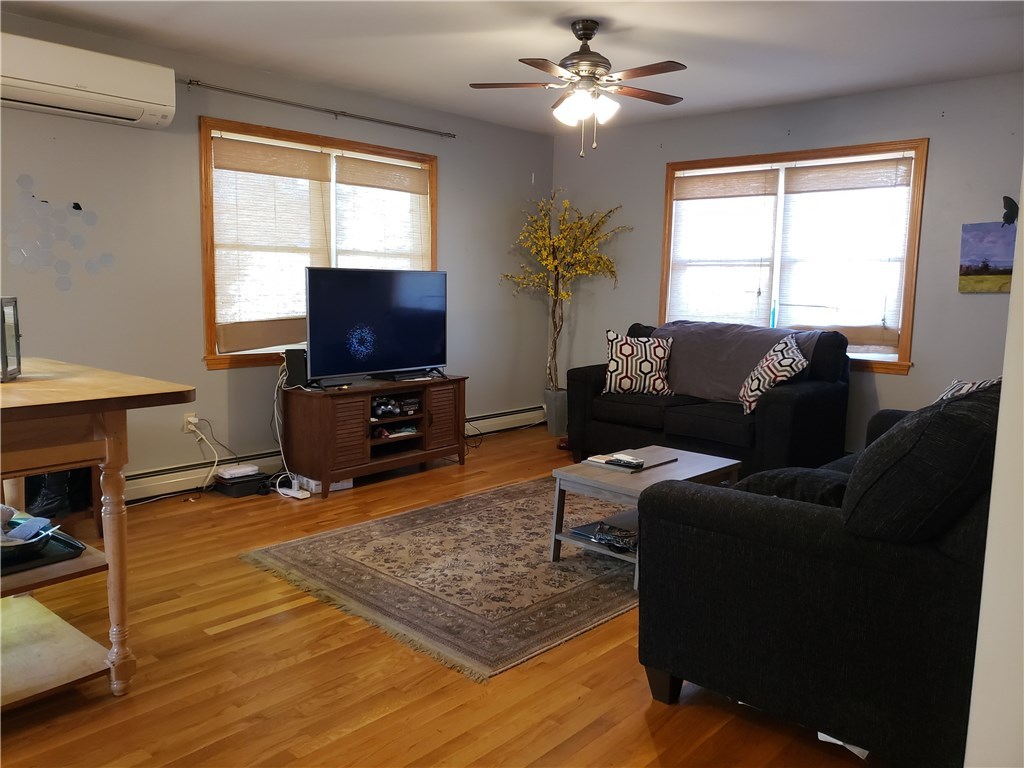 32 Laconia Road Cranston, RI 02920 - Photo 6 of 16 Gallery Image 6
