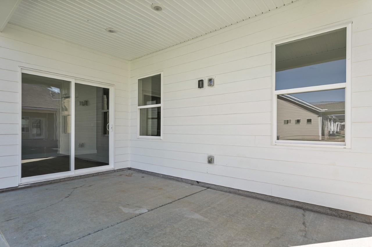1033 Riverview Run Madison, TN 37115 - Photo 20 of 23 a view of an empty room