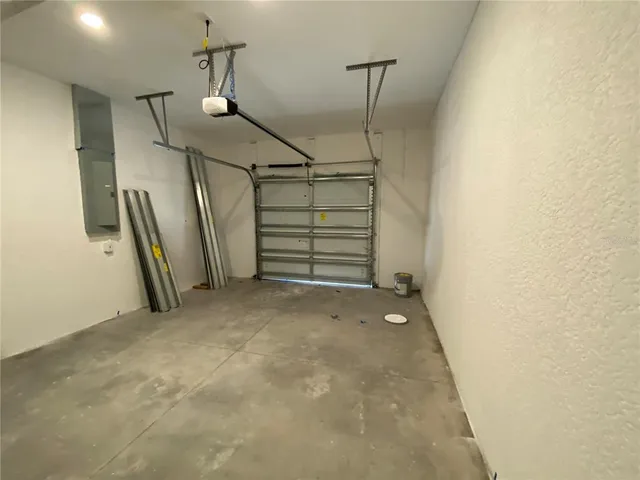 a view of a garage