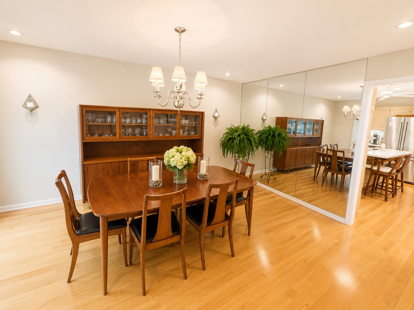 1401 Burr Oak Road, Unit 303B Hinsdale, IL 60521 - Photo 6 of 12
