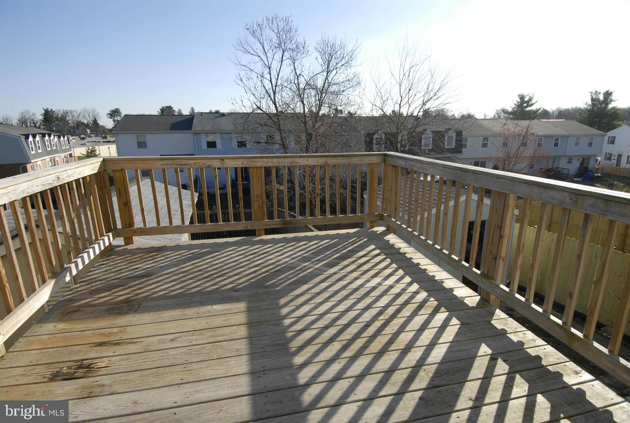 16 North Pendleton Court, Unit 10B Frederick, MD 21703 - Photo 6 of 19 Deck