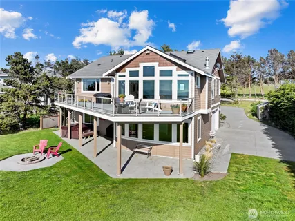 $1,375,000 | 813 Bergwacht Place, Coupeville, WA 98239