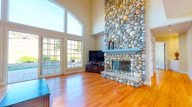 9560 Vía Del Oro Gilroy, CA 95020 - Photo 13 of 65