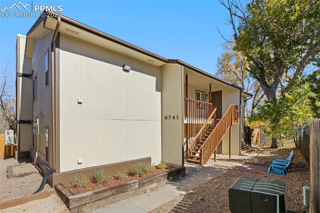 6741 Dublin Loop West Colorado Springs, CO 80918 - Photo 9 of 29
