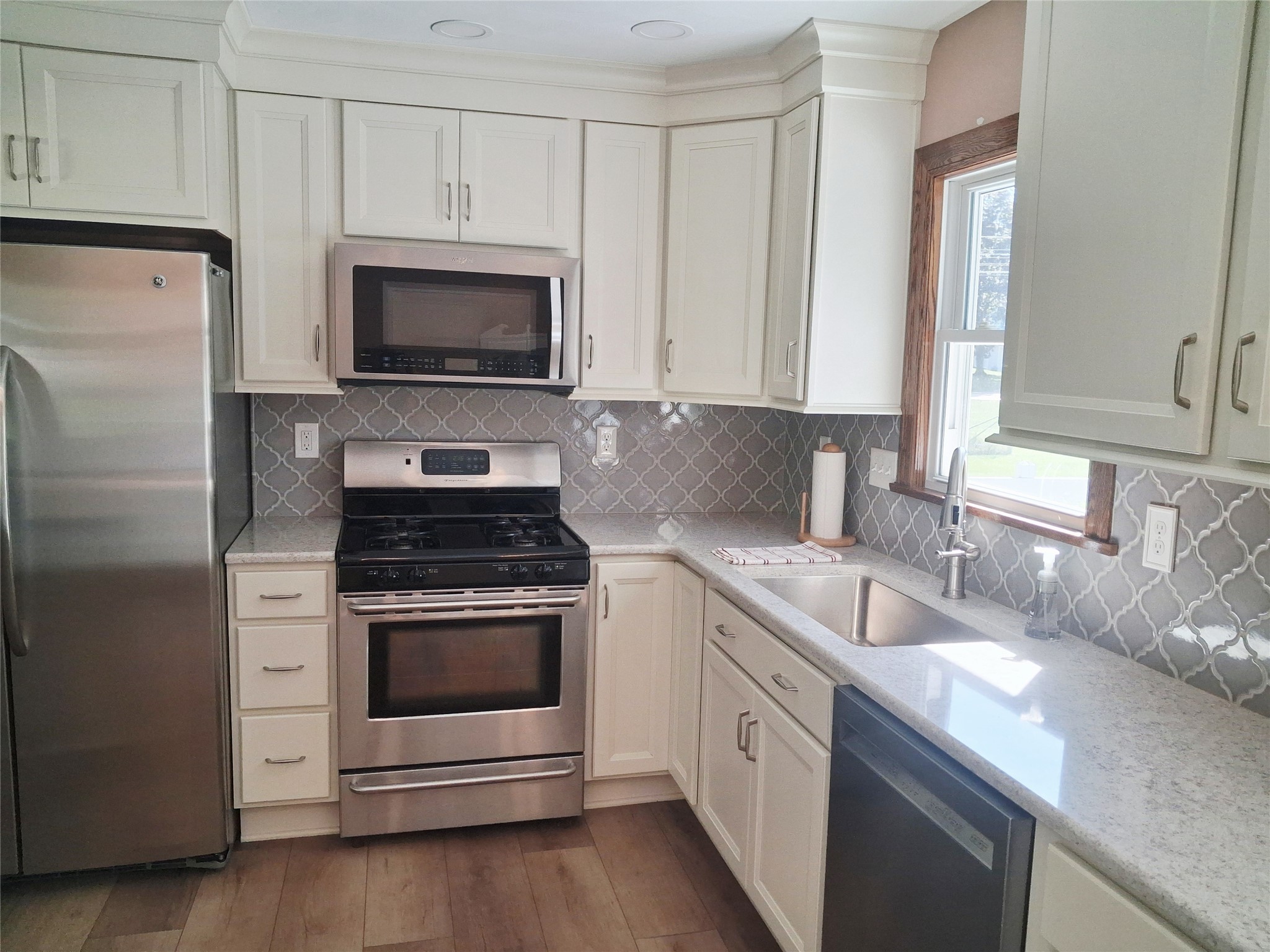 3918 Winchester Road Erie, PA 16506 - Photo 21 of 49 Gallery Image 21