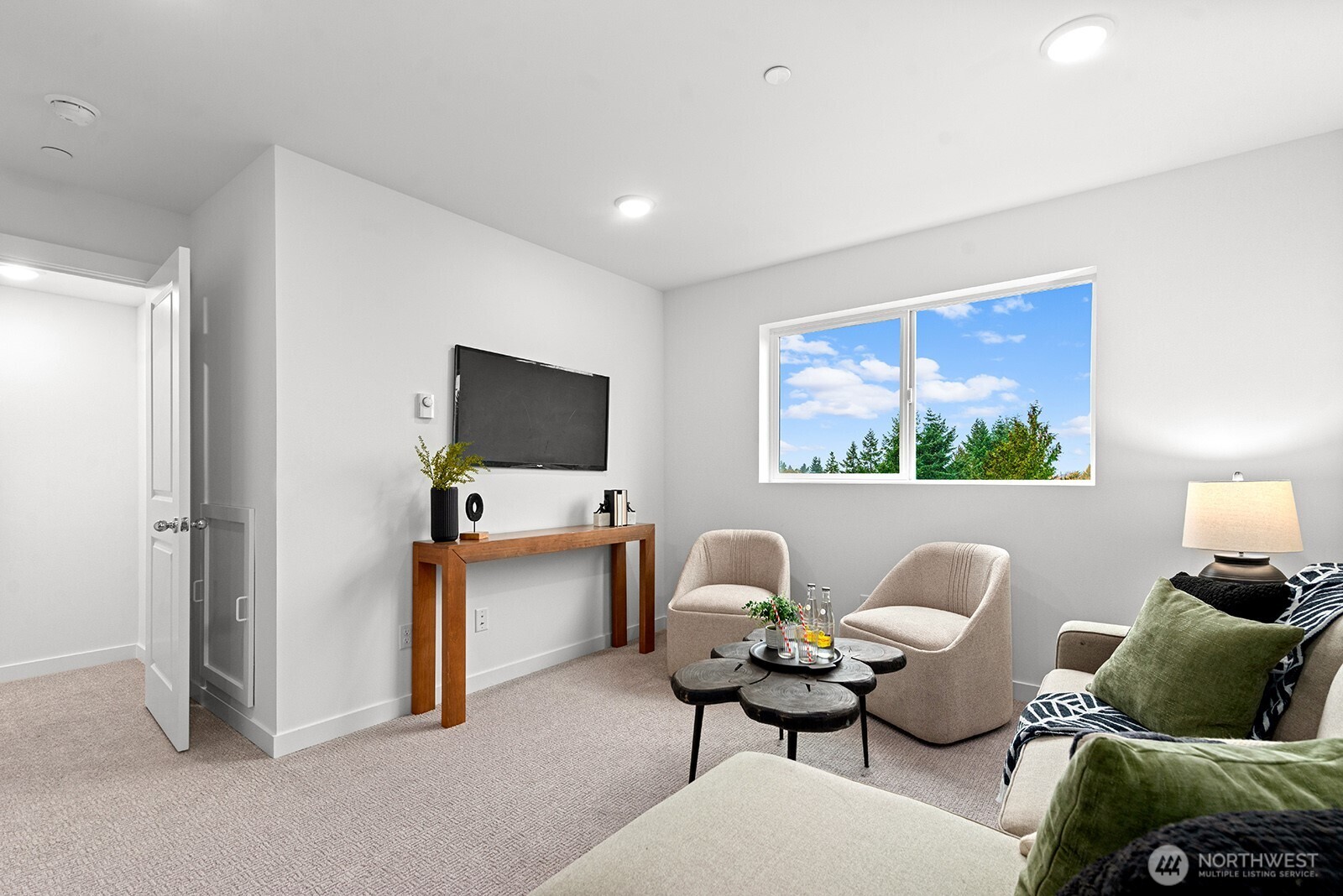 1425 Southwest 111th Lane Seattle, WA 98146 - Photo 24 of 29