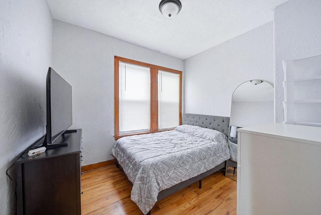 100 Nightingale Street Boston, MA 02124 - Photo 7 of 40