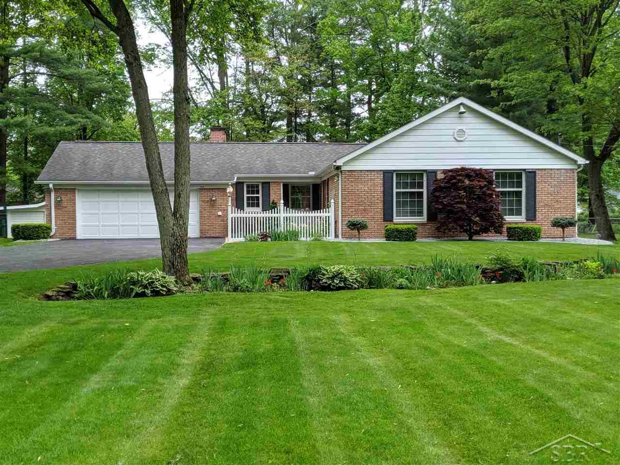 4142 Emerald Road Bridgeport, MI 48722 - Photo 1 of 27 31382922.JPG