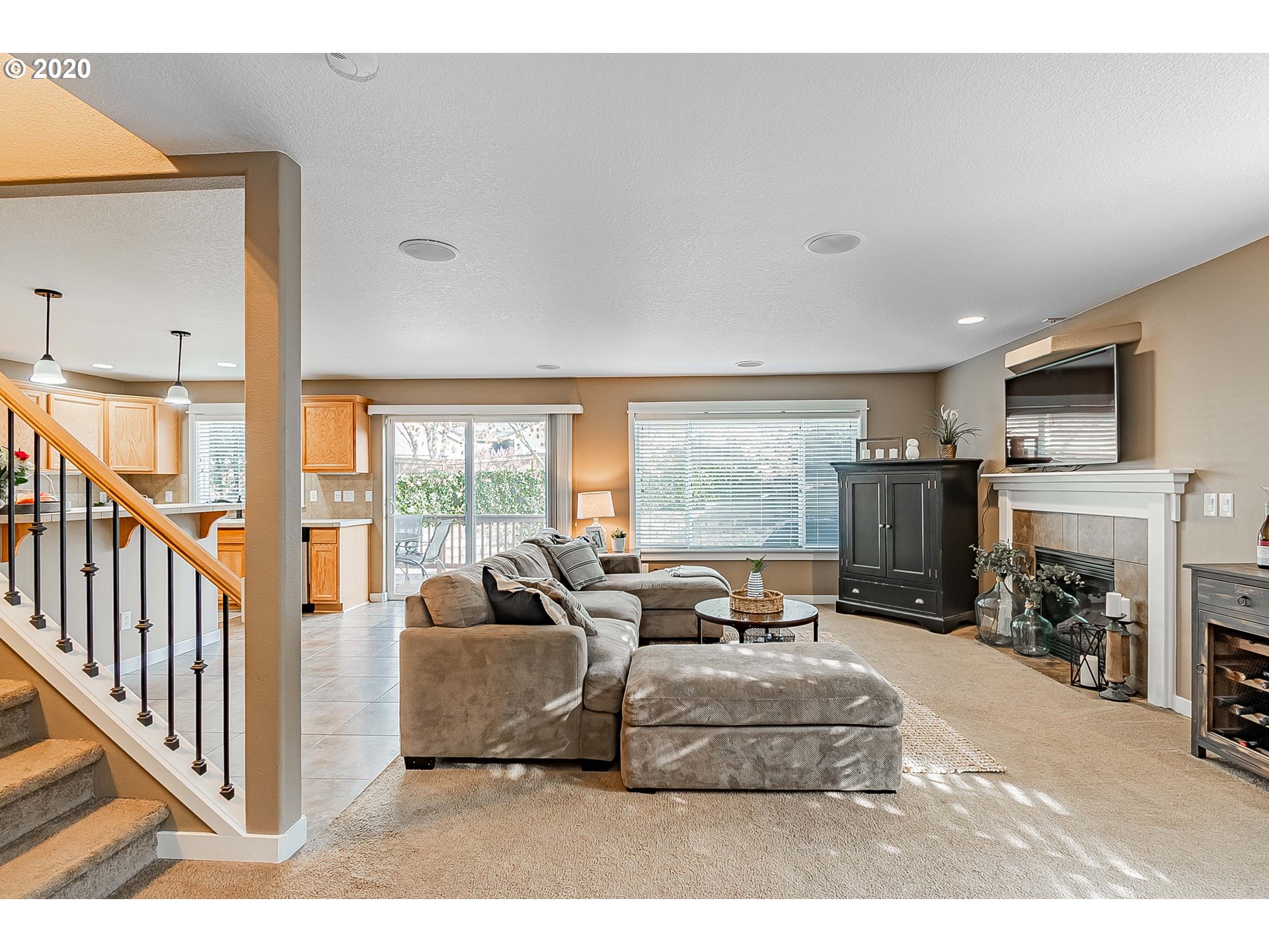 37833 Hamilton Ridge Drive Sandy, OR 97055 - Photo 5 of 32 Gallery Image 5
