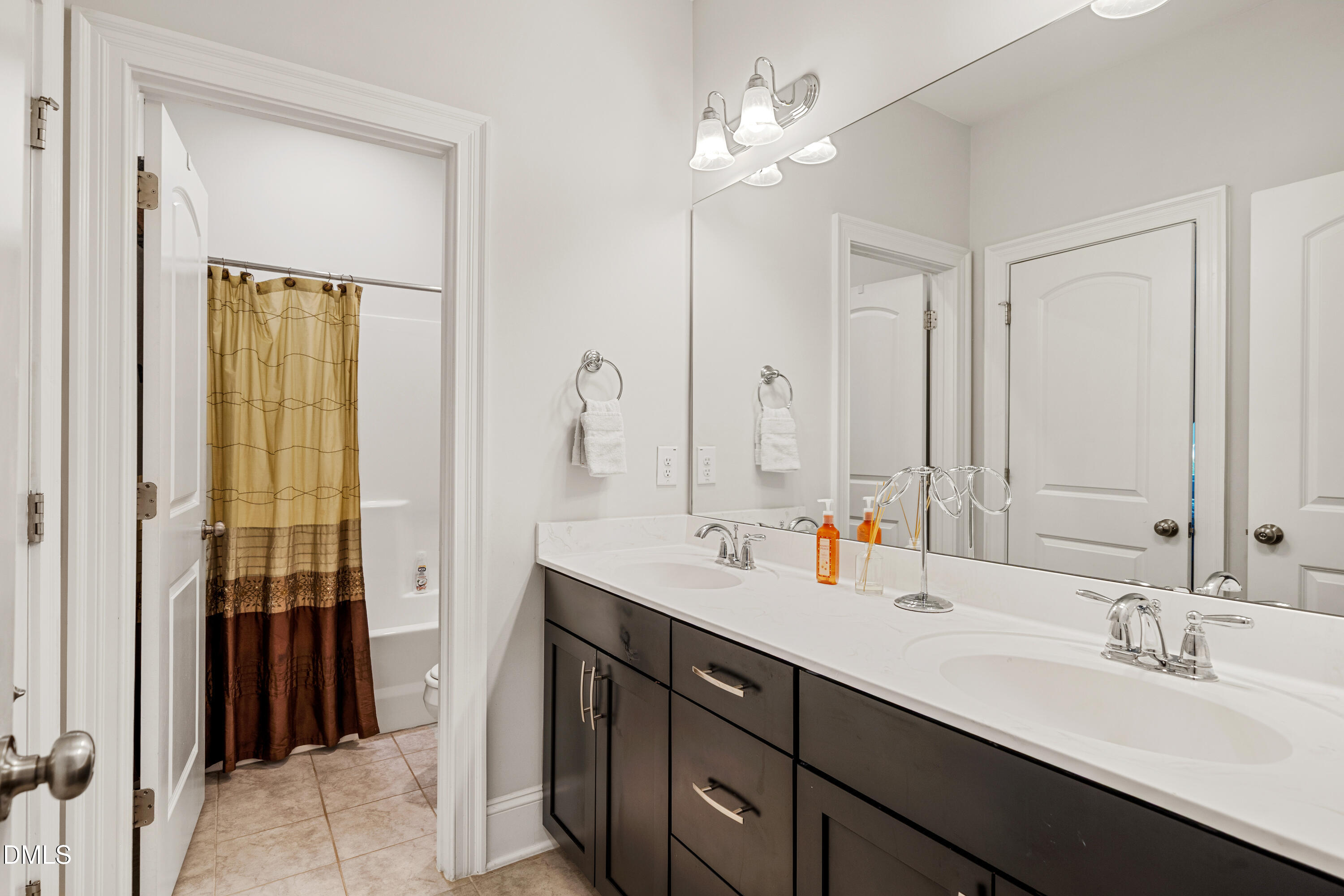 100 Restonwood Drive Apex, NC 27539 - Photo 52 of 81 100RestonwoodDr-051