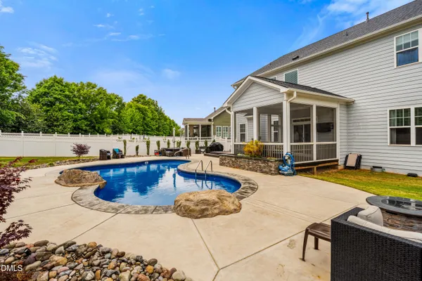 $1,009,000 | 100 Restonwood Drive, Apex, NC 27539