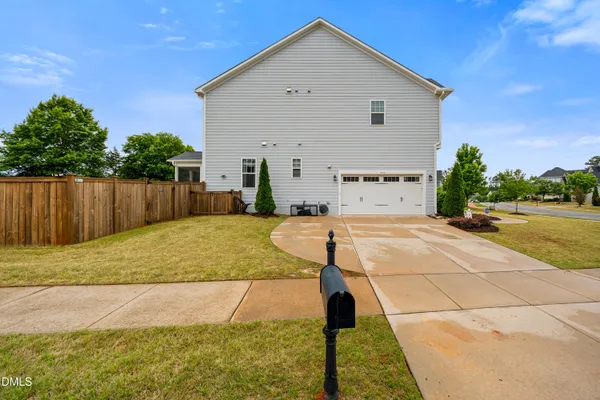 $1,009,000 | 100 Restonwood Drive, Apex, NC 27539