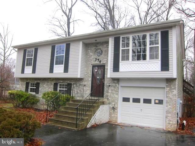 774 Lazy River Road Lusby, MD 20657 - Photo 2 of 14