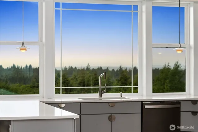 $1,525,000 | 3030 Ocean View Court, Ilwaco, WA 98624