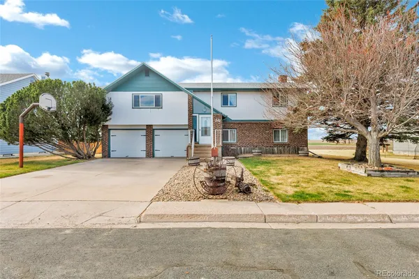 $395,000 | 1524 Cedar Circle, Yuma, CO 80759