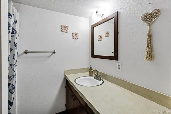$380,000 | 1524 Cedar Circle, Yuma, CO 80759
