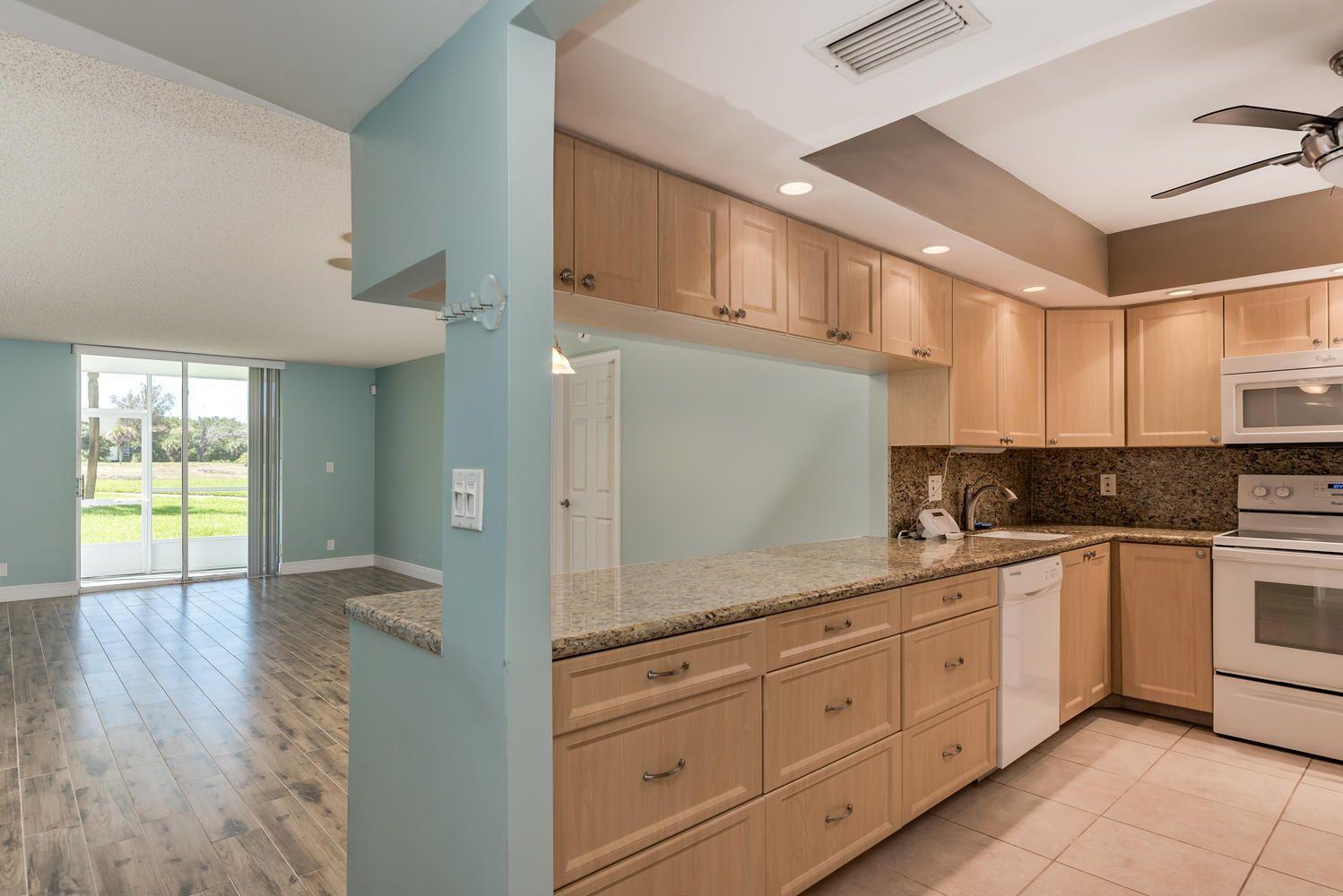 250 Northwest 67th Street, Unit 119 Boca Raton, FL 33487 - Photo 3 of 28 3